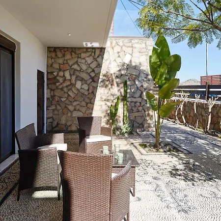 Tamara Vlicha (Rhodes)